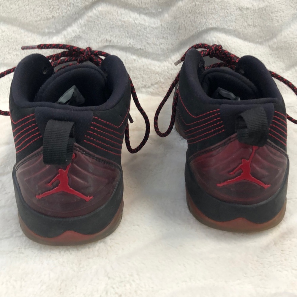 Jordan Youth 5.5 Sneakers Black and Red